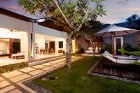 ガーナ ヴィラ スミニャック by ジェニュインホスト