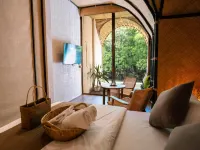 ซอลตี้ แอนด์ ซันนี่ เกาะกูด โรงแรมใกล้หาดอ่าวพร้าว