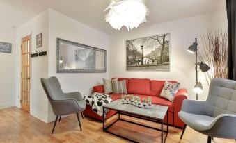100 Meters to Subway - Montcalm Condos