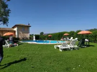 Hotel Villaggio le Stelline Hotels in Montefalco