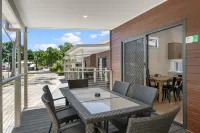 Levi Adelaide Holiday Park Hotels in Enfield