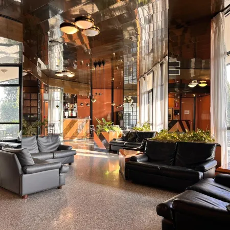 La Fenice Hotel