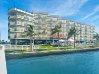 Fusion Resort Waterfront Suites - Beach