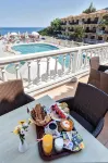 Aeolos Hotel - piscina