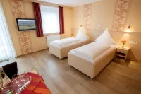 Haus Hubertus Hotels in Pronsfeld