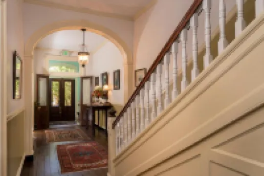 Rachael's Inner Harbor Boutique Inn