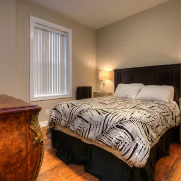 Western Hotel & Executive Suites