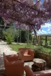 Mas du Petit Claux Hotels in Graveson