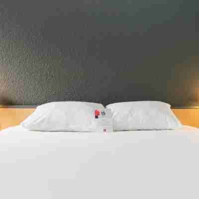 Hôtel ibis Falaise Coeur de Normandie Rooms
