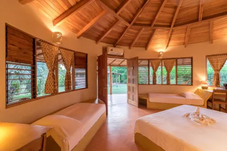 Hotel Playa Negra