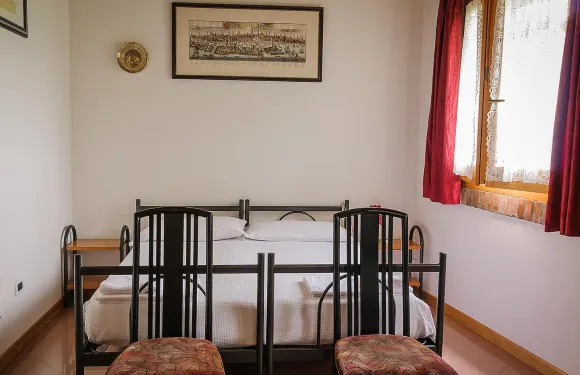 瑟雷娜別墅農莊酒店