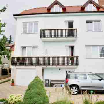 Penzion Bird's Nest Hotel Exterior