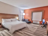 Holiday Inn Express & Suites NASHVILLE METROCENTER DOWNTOWN by IHG Hotels near Tennessee State University