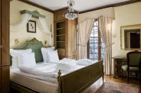 哈林格斯洛特-加龍省飯店 尼奈斯港住宿飯店