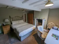 The Cottage Hotel فنادق في Rushcliffe District