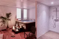 Hôtel Omnubo Collection Hotels in Saint-Laurent-sur-Sevre