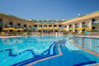 Hotel Maregolf - Pools