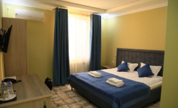 CITIZEN HOTEL - Housity