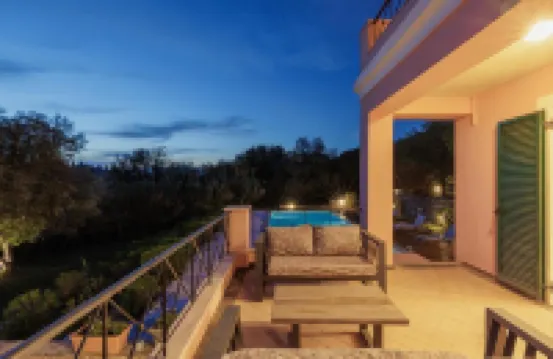 Luxury Villa Perla