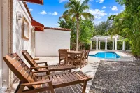 Crescent Beach Villas by Beachside Management