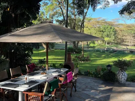 Mount Meru Game Lodge