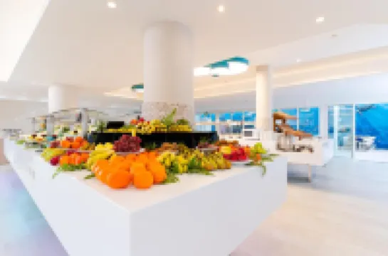 Hovima la Pinta Beachfront Family Hotel