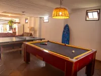 Nômades Beach House - Adventure Hostels Hoteles cerca de Faro