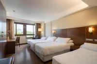 Hotel Coia de Vigo Hotels near Playa America