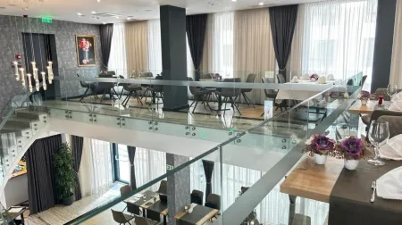 Blue Star Luxury Hotel