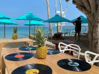 Freedom Beach Club Hotels near Playa Blanca