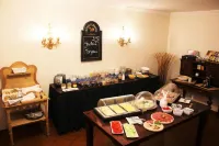 Hotel Garni Bellevue - breakfast