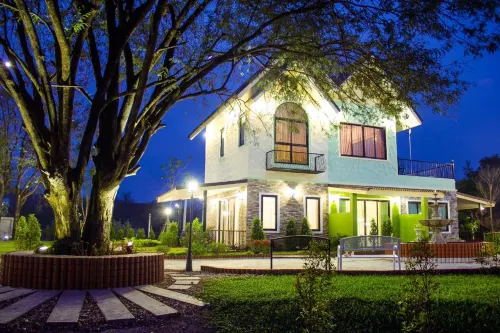 The Harmony Resort Hotels in Chom Bueng