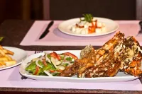 Grand Star Hotel فنادق في Kwabenya