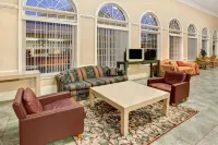 Super 8 by Wyndham Marietta/West/ATL Area Hotels in Marietta
