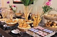 Best Western Plus Salmiya - Breakfast