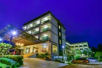 Southgate Residence Hotel Hotels near Wat Hua Thanon