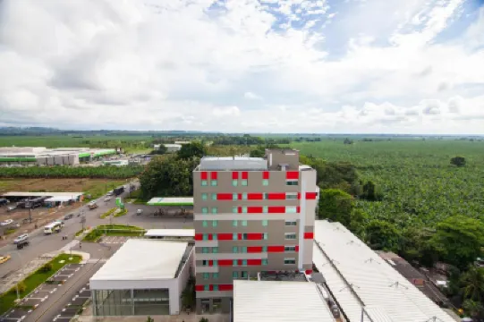 Ibis Apartadó Hotels in 