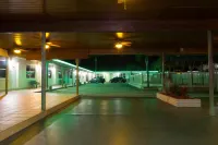 Budget Inn of Avon Park Các khách sạn ở Avon Park