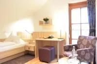 Iris am See Garni Hotels in Radolfzell am Bodensee