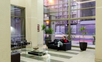 Departamentos Alto Moneda