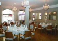 Hotel am Molkenmarkt - breakfast