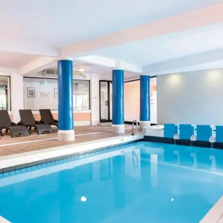 Sunseeker Holiday Complex