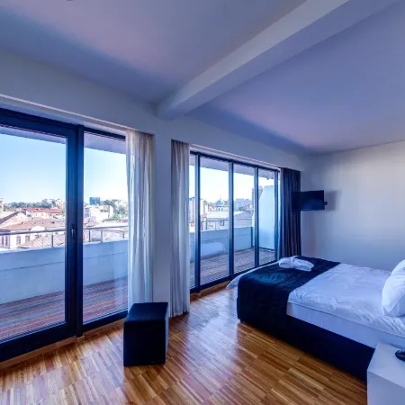 Sarroglia Hotel