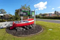 Tidewater Accommodation Hotels in Amodeo Bay