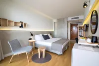 Blue Sky City Beach Hotel - Balkoner