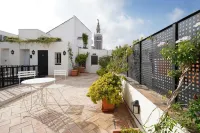 Numa Seville Alegre Hotels near Restaurante Las Lapas