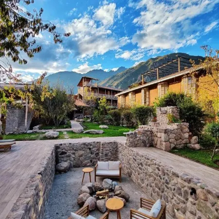 Ava Valle Sagrado Spot