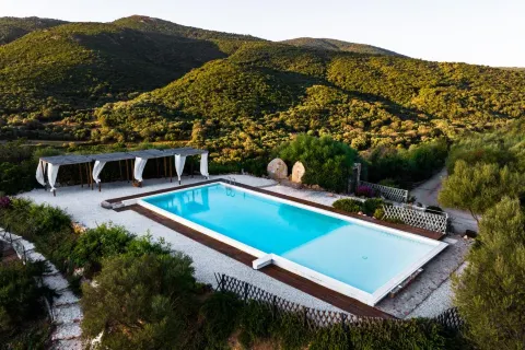 Casagliana Suite Resort