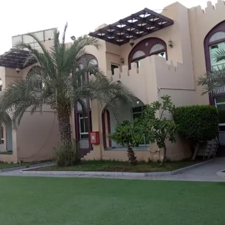 Corniche Palace Hotel