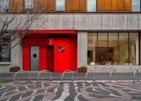 The Standardx, Melbourne Hotels near A Clockwork Café